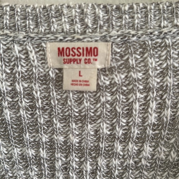 SALE ✅✅✅MOSSIMO Sweater Large - Picture 5 of 10